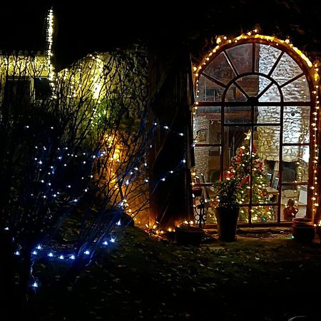 Gite Loustalneve Bourg-de-Visa Exteriör bild
