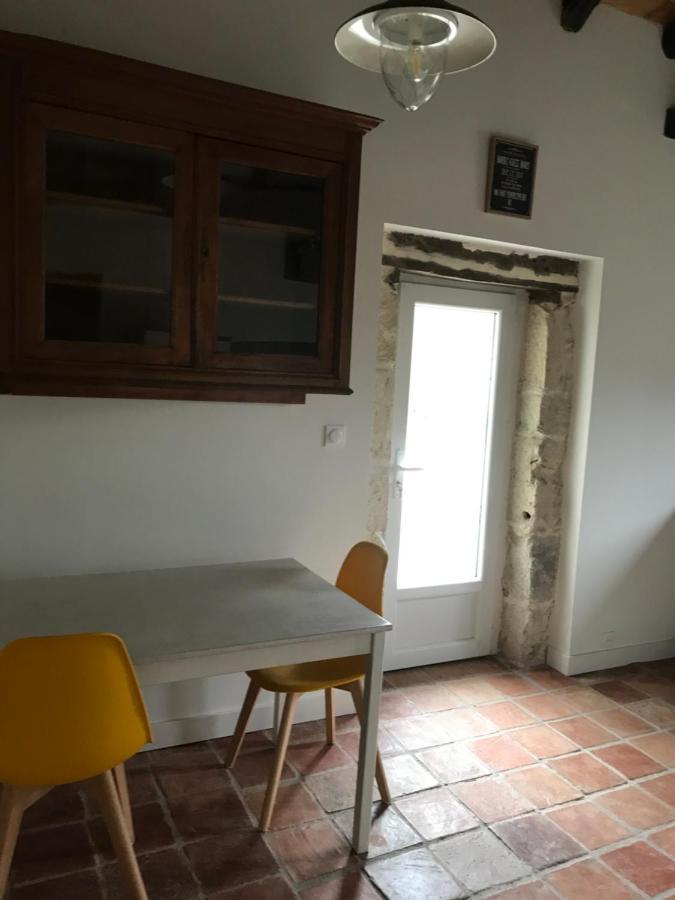 Gite Loustalneve Bourg-de-Visa Exteriör bild